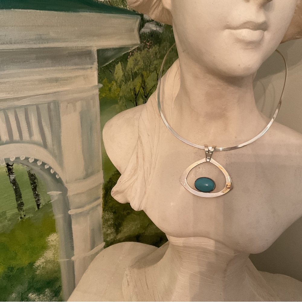 925 STERLING 16” 3mm HOOKED NECK COLLOR & STERLING AND TURQUOISE PENDANT